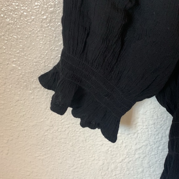 Cute baby’s doll top small with short sleeves - Picture 4 of 5